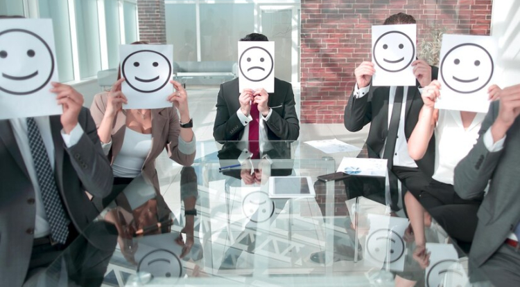 Employee Engagement vs. Employee Satisfaction: What’s the Difference?